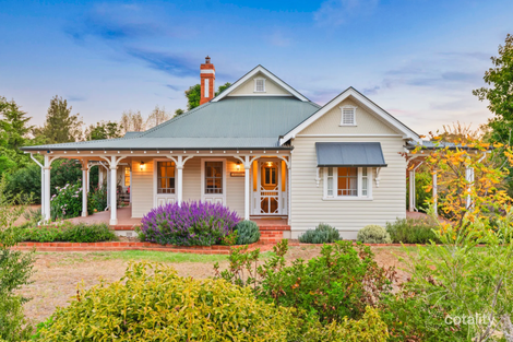 15 Brucedale Dr, Brucedale, NSW 2650