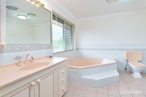 Property photo of 11 Gamma Place Bridgeman Downs QLD 4035