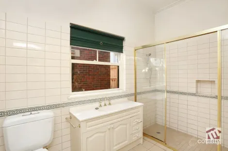 Property photo of 203 Glen Iris Road Glen Iris VIC 3146
