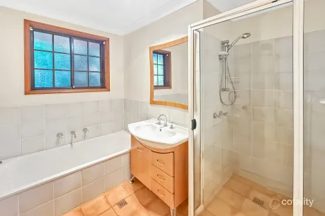 Property photo of 24 Yoogali Terrace Blaxland NSW 2774