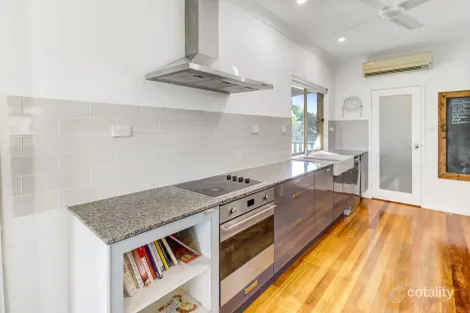 Property photo of 13-15 Barker Place Kooralbyn QLD 4285