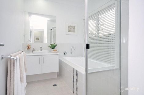 111 Diamond Head Dr, Sandy Beach, NSW 2456