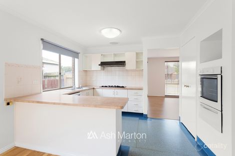 Property photo of 20 Comte Close Cranbourne West VIC 3977