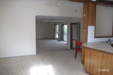 13 Lister St, St Albans, VIC 3021