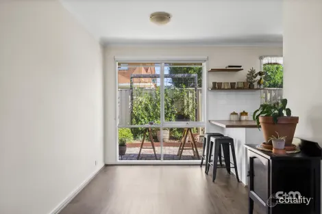 Property photo of 3 Amber Court Pascoe Vale VIC 3044