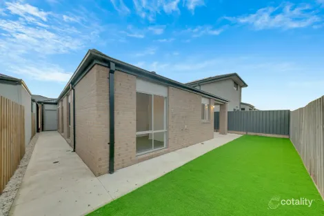 Property photo of 42 Birregurra Drive Tarneit VIC 3029