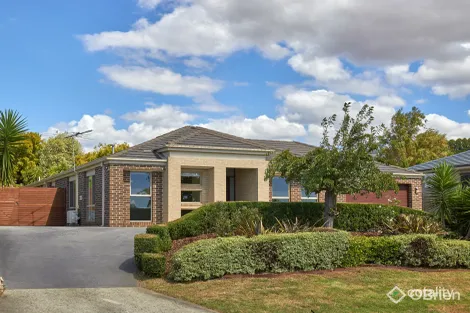 Property photo of 10 Orion Court Warragul VIC 3820