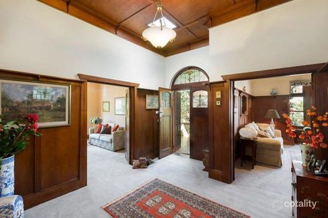 Property photo of 6 Valency Road Glen Iris VIC 3146