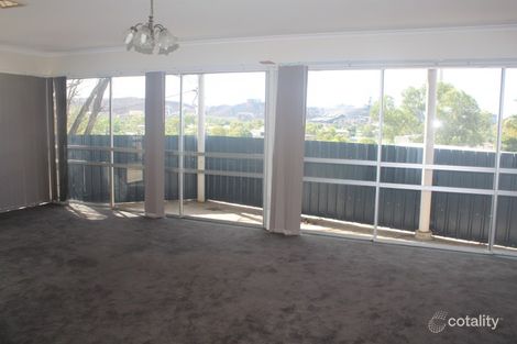 Property photo of 4 Twenty-Second Avenue Parkside QLD 4825