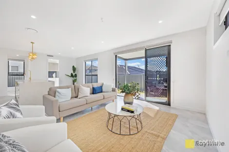 Property photo of 19 Vaucluse Street Tallawong NSW 2762