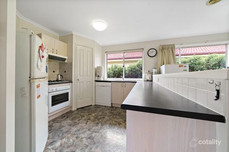 Property photo of 4 Thomas Royal Gardens Queanbeyan East NSW 2620