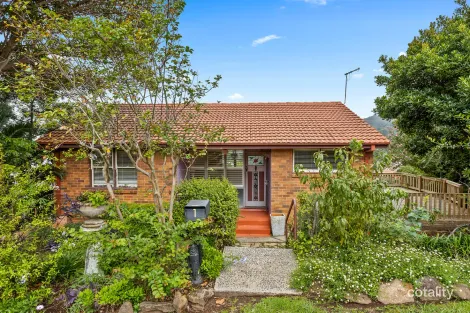 1 Frost Pde, Balgownie, NSW 2519