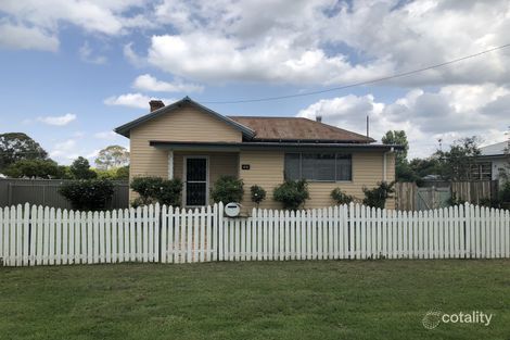 Property photo of 28 Coronation Avenue Glen Innes NSW 2370