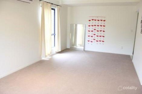Property photo of 18 Crane Crescent Runcorn QLD 4113