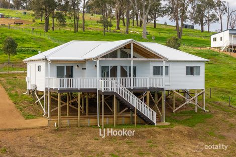 66 Livingstone Hts, Roelands, WA 6226