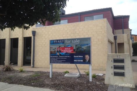 92a Ravenswood Dr, Nollamara, WA 6061