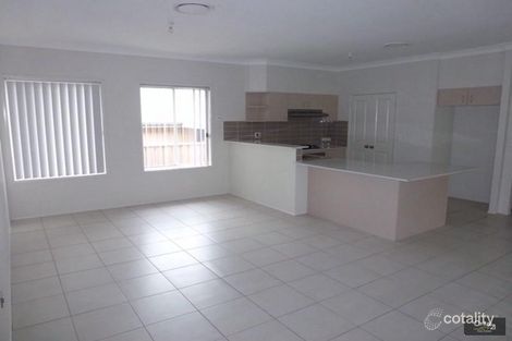 Property photo of 18 Ridgemont Avenue Cameron Park NSW 2285