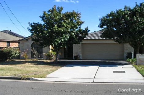 27 Dampier St, Chifley, NSW 2036