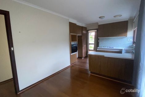 Property photo of 27 Camelot Drive Glen Waverley VIC 3150