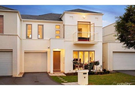 47 Beacon Vsta, Port Melbourne, VIC 3207