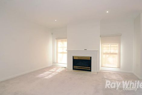 Property photo of 2/10 Canberra Road Toorak VIC 3142