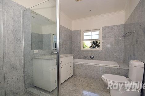Property photo of 2/10 Canberra Road Toorak VIC 3142