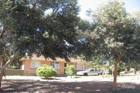 18 Wendy Ave, Valley View, SA 5093