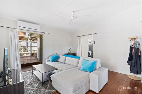 Property photo of 19 Peranga Street Manly QLD 4179