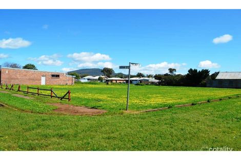 Property photo of 2-4 Goran Street Curlewis NSW 2381