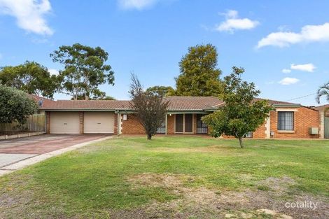 Property photo of 4 Lessing Place South Lake WA 6164