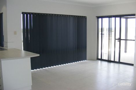 Property photo of 11 Shipton Loop Ashby WA 6065