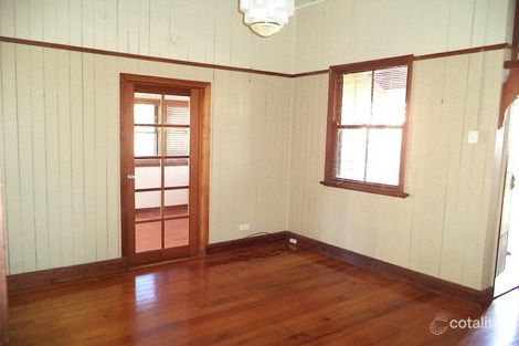 Property photo of 16 Clairmont Street Newtown QLD 4350