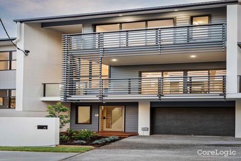 Property photo of 75 Thomas Street Greenslopes QLD 4120