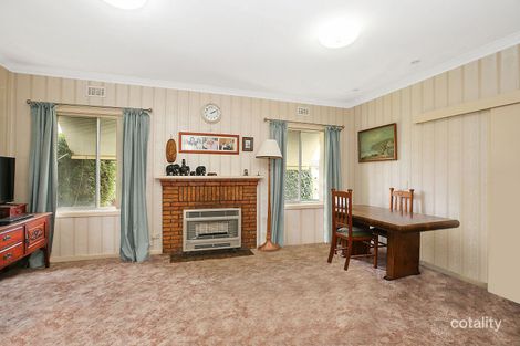 Property photo of 16 Sinclair Street Colac VIC 3250