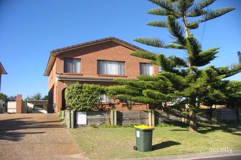 Property photo of 17 Robinson Street Anna Bay NSW 2316