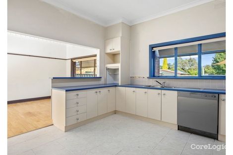 Property photo of 8 Margaret Crescent Flora Hill VIC 3550