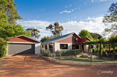 2 Burkinshaw Rd, Glen Forrest, WA 6071