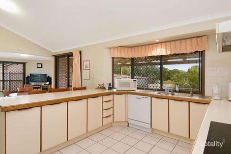 Property photo of 1 Breadsell Street Carindale QLD 4152