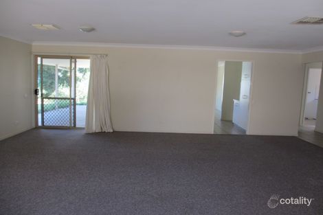Property photo of 2A Sharlyn Crescent Emerald QLD 4720