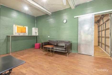 Property photo of 15 Marshall Road Rocklea QLD 4106