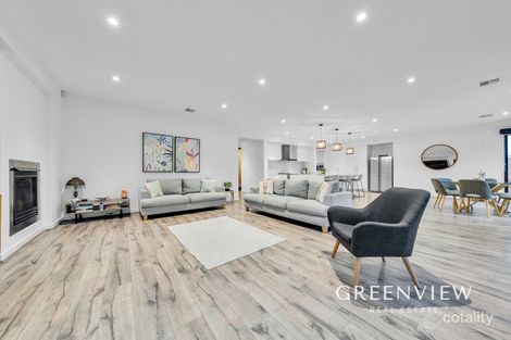 Property photo of 13 Lyndys Lane Cranbourne North VIC 3977