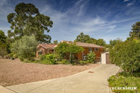 Property photo of 2 Lovegrove Place Kambah ACT 2902