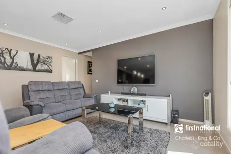Property photo of 4 Eakin Street Echuca VIC 3564
