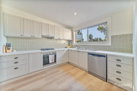 Property photo of 102 Brougham Street Bendigo VIC 3550