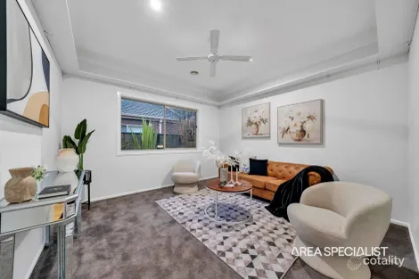 Property photo of 56 Hummingbird Boulevard Tarneit VIC 3029