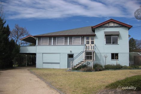 Property photo of 17 Wallangarra Road Stanthorpe QLD 4380
