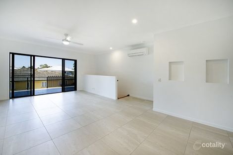 2/75 Dickenson St, Carina, QLD 4152