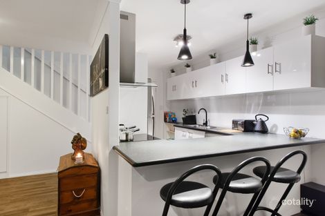 Property photo of 5/3 Advance Place Sunrise Beach QLD 4567