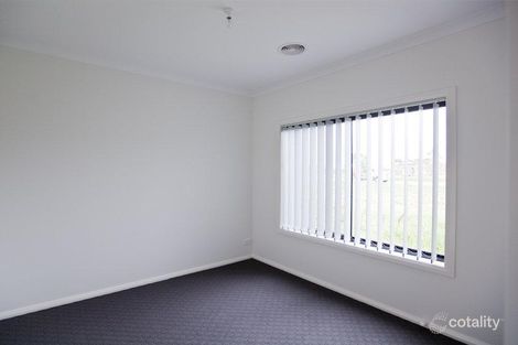 Property photo of 51 Macumba Drive Clyde North VIC 3978