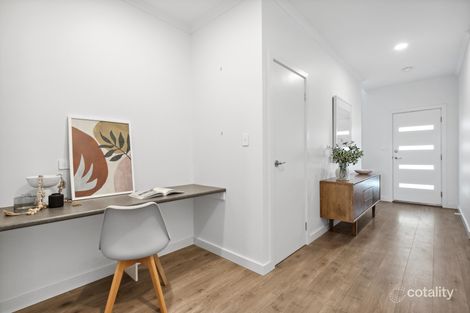 Property photo of 10 George Crescent Noarlunga Downs SA 5168